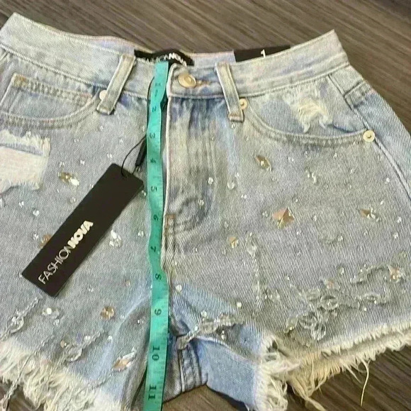 Embellished Crystals Denim Jeans Shorts Sz 1 - Picture 13 of 14
